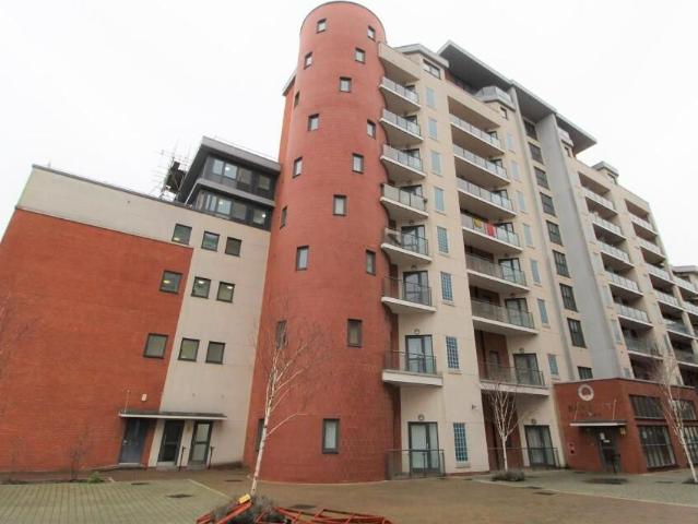 Apartment for rent in Slough