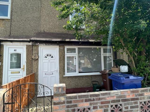 House for rent in Grays, Essex