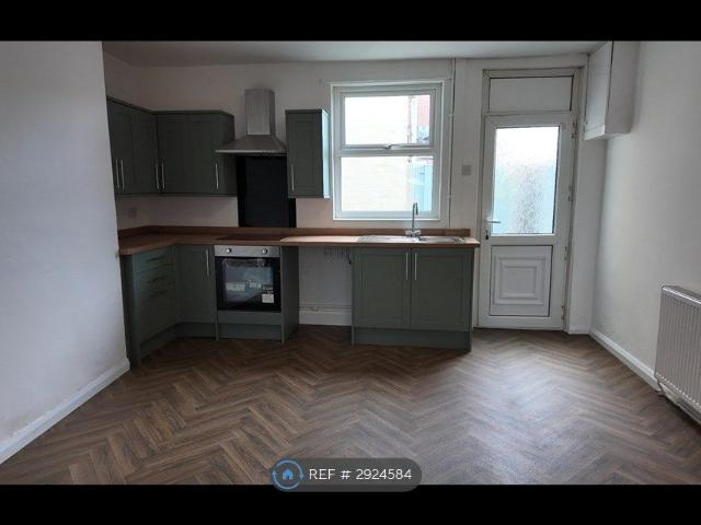 House for rent in Carlton, Athersley North