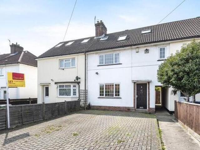 House for rent in Gipsy Lane Estate, The Slade