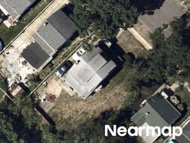 House for sale in Queens, Arverne