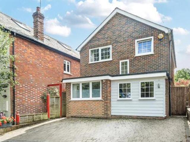 House for sale in Grayswood, Fole