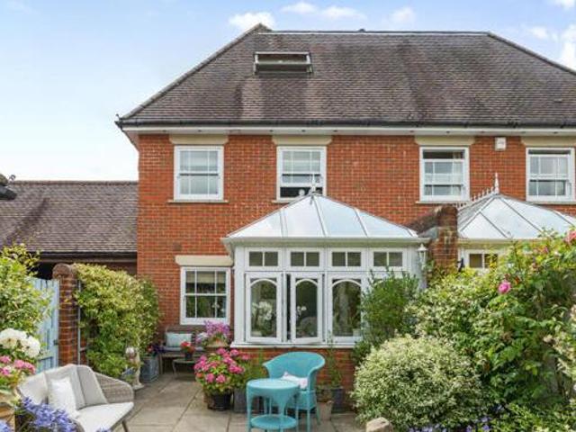 House for sale in Grayswood, Fole