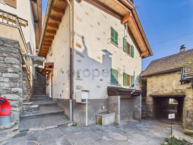 Haus kaufen in Monteceneri, Tessin