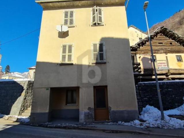 Haus kaufen in Campo, Blenio, Tessin
