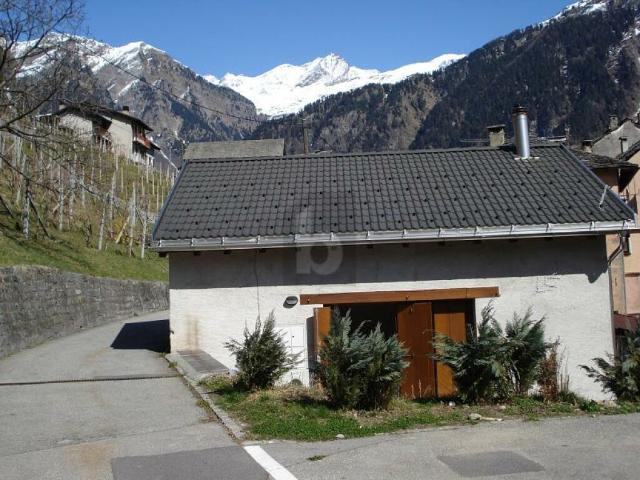 Immobilie kaufen in Acquarossa, Tessin