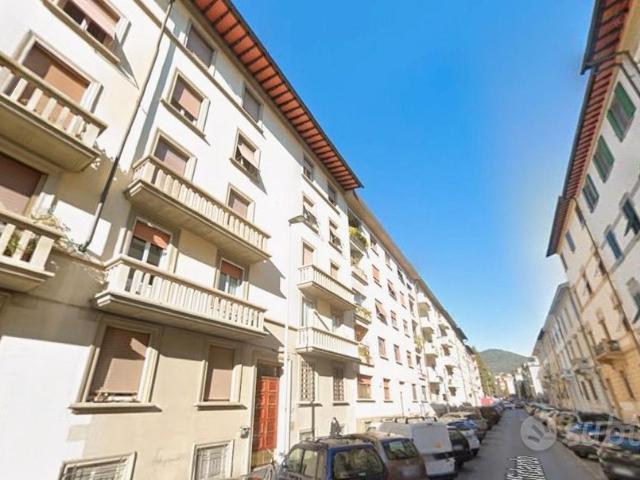 Appartamento in affitto a Quartiere 1, Firenze