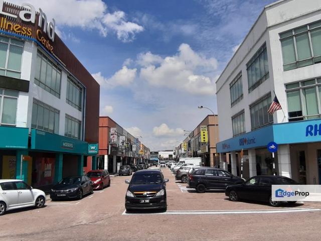 Shop for rent in Bukit Ledang, Johor
