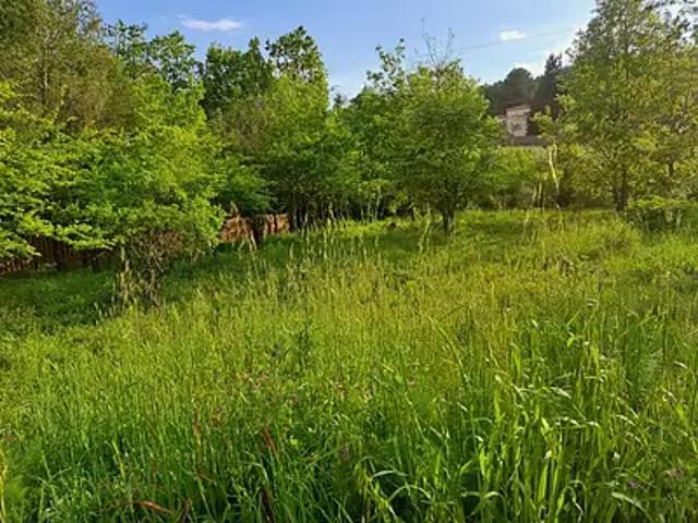 Terrain vente à France métropolitaine, Gréasque