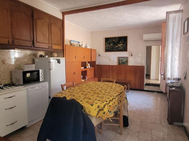 Maison vente à Aix-en-Provence, Gréasque