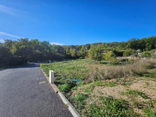 Terrain vente à France métropolitaine, Gréasque