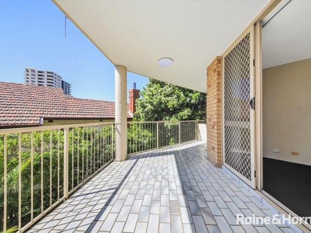 Apartment for rent in Toombul, Queensland