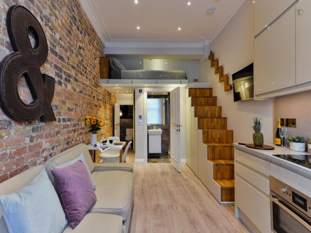 Apartment for rent in Notting Hill, Greater London