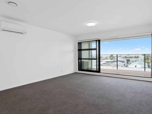 Apartment for rent in Kelston, Oroua County