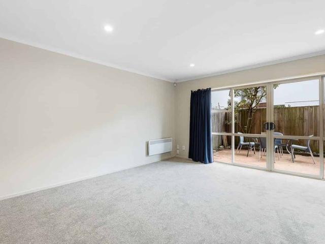 Townhouse for rent in Riccarton Central, Halswell-Hornby-Riccarton Community