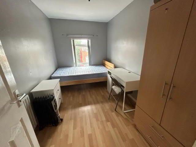 Townhouse for rent in The Holyland, Northern Ireland