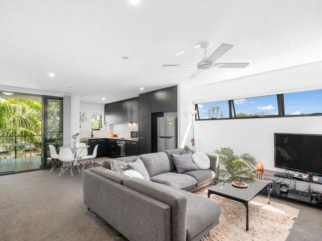 Apartment for rent in Toombul, Queensland