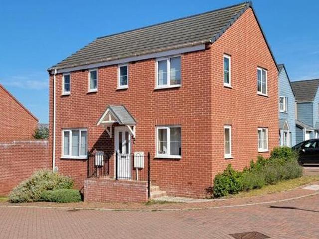 House for sale in Key Street, Suffolk