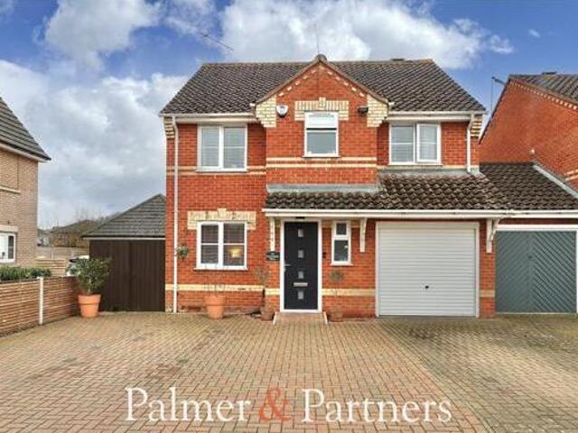 House for sale in Key Street, Suffolk