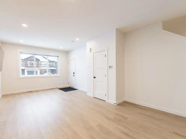 House for rent in Wedgewood, Alberta