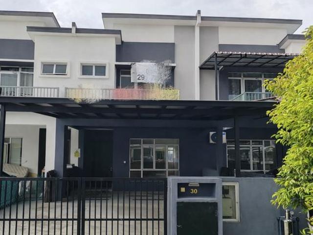 Terraced House for sale in Tanjong Sepat, Selangor