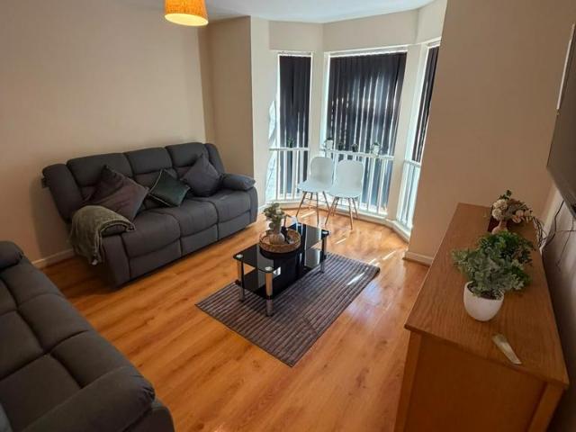House for rent in Higher Broughton, Salford
