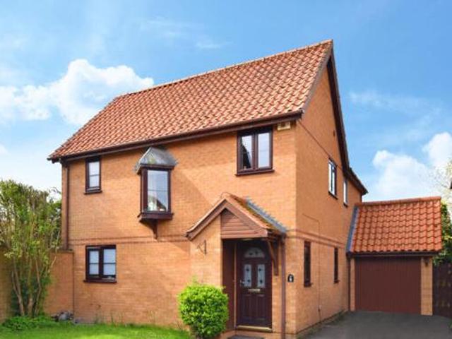 House for sale in Duton Hill, Essex