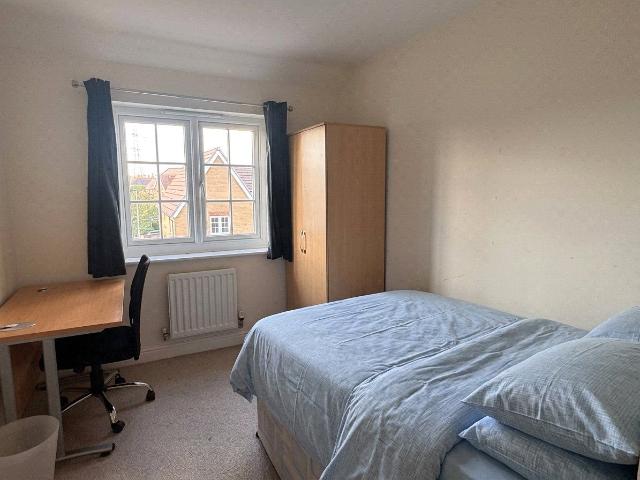 Room for rent in Stoke Park, West of England
