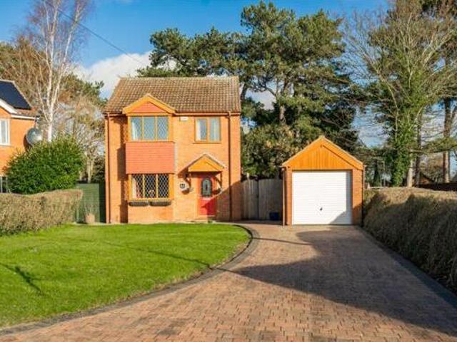 House for sale in Grimsby, North East Lincolnshire