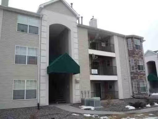 Condo for rent in Littleton