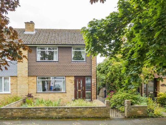 House for sale in Chelmondiston, Suffolk