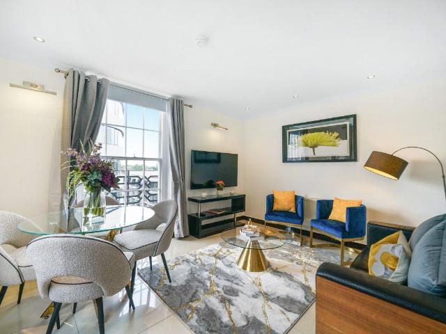Apartment for rent in Marylebone, Greater London