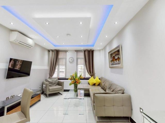 Apartment for rent in Marylebone, Greater London