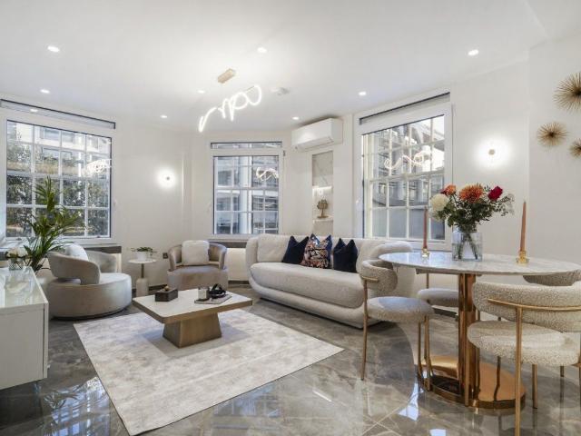 Apartment for rent in Marylebone, Greater London