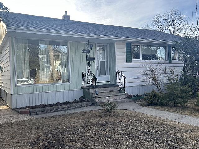 House for sale in Wedgewood, Alberta
