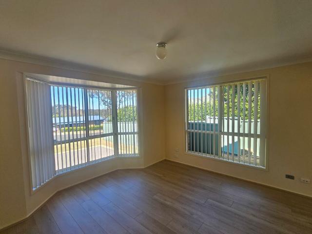 House for rent in West Nowra, New South Wales