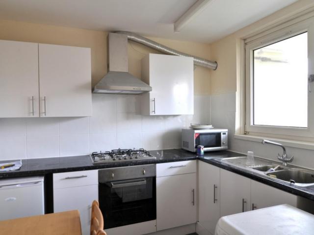 Room for rent in Stepney, Greater London