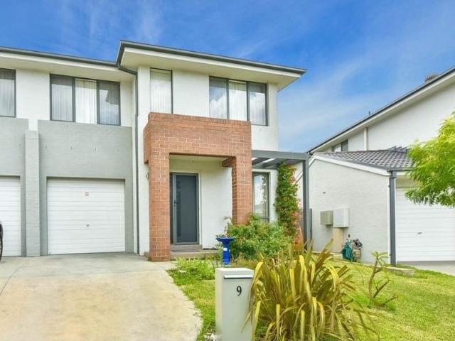 Duplex for rent in Sydney, New South Wales