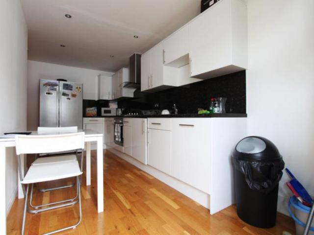 Room for rent in Limehouse, Greater London