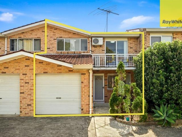 Townhouse for sale in Sydney, New South Wales