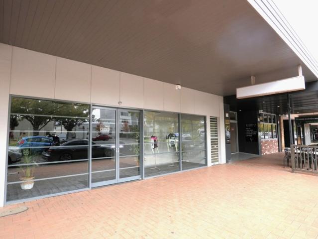Retail for rent in Griffith, New South Wales