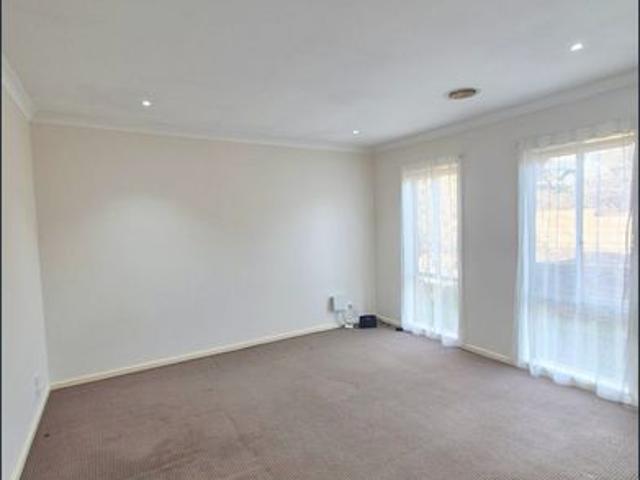 House for rent in Drouin, Victoria