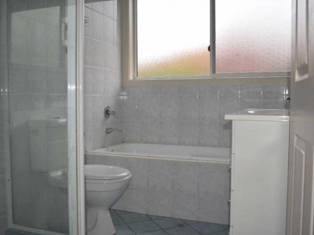 House for rent in Wentworthville