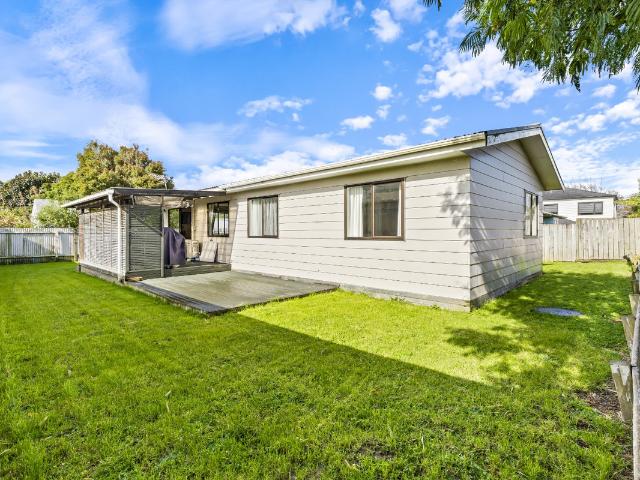 House for rent in Owhata, Oroua County