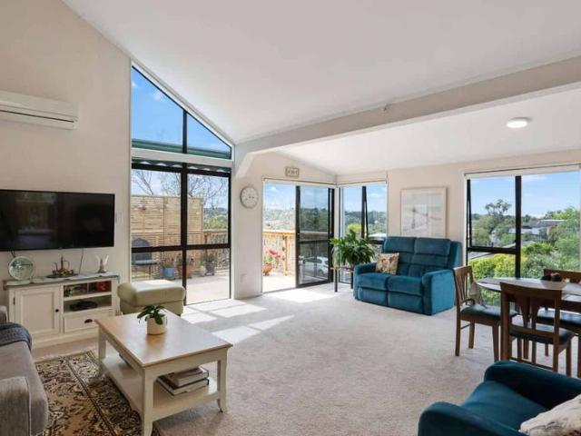 House for rent in Wairau Valley