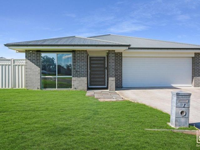 House for rent in Wadalba, Central Coast Council