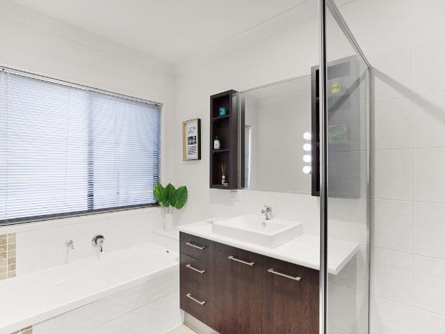 House for sale in Sippy Downs, Sunshine Coast Regional