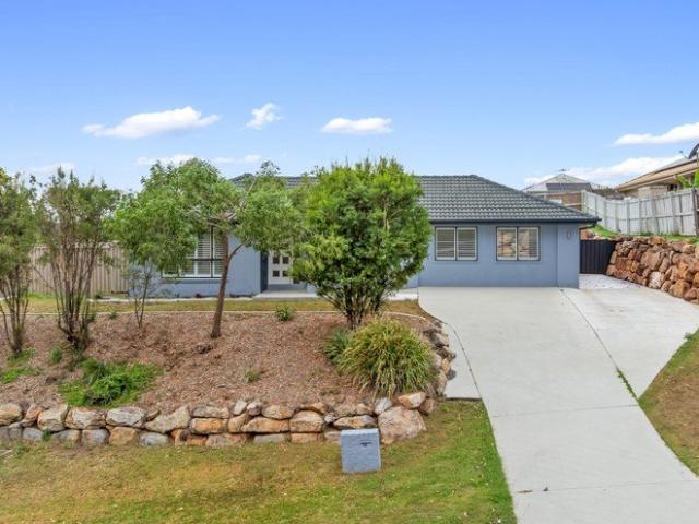 House for sale in Collingwood Park, Greater Brisbane