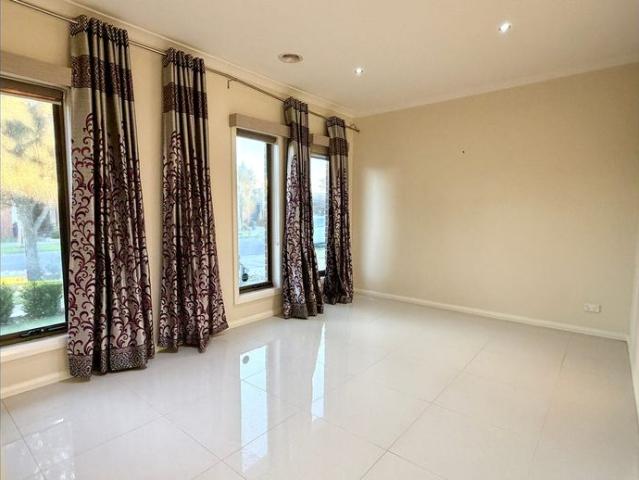 House for rent in Highlands, Melbourne
