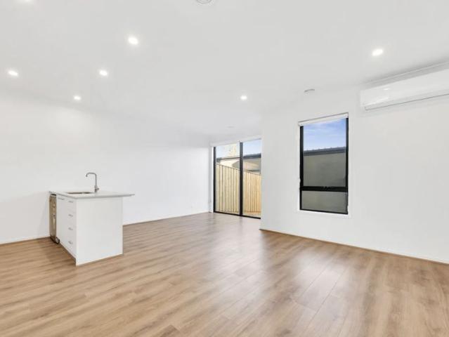 Townhouse for rent in Melbourne